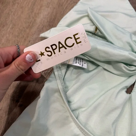 NWT Lspace Swimsuit Onepiece Mint Green Size 6 - Picture 4 of 5
